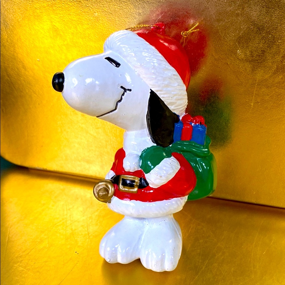 Peanuts Gang Snoopy Santa Bell Ringer Christmas Holiday Kurt Adler Ornament